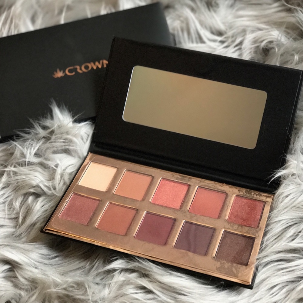 Crown Beauty Pro Palette